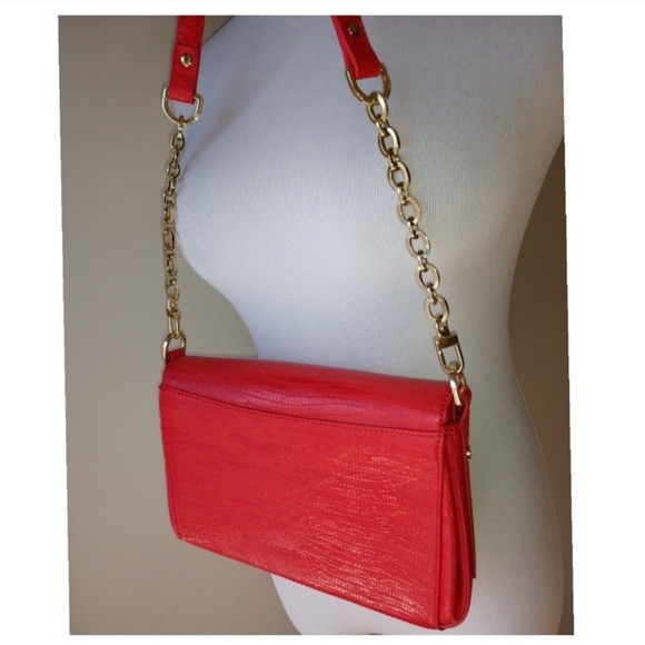 Liz Claiborne Coral Purse - Picture 3 of 8